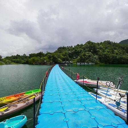 Roxy Tasik Biru Resort City Bau Esterno foto